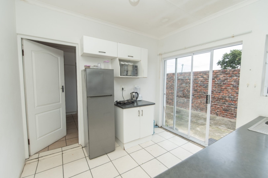 6 Bedroom Property for Sale in Newton Park Eastern Cape